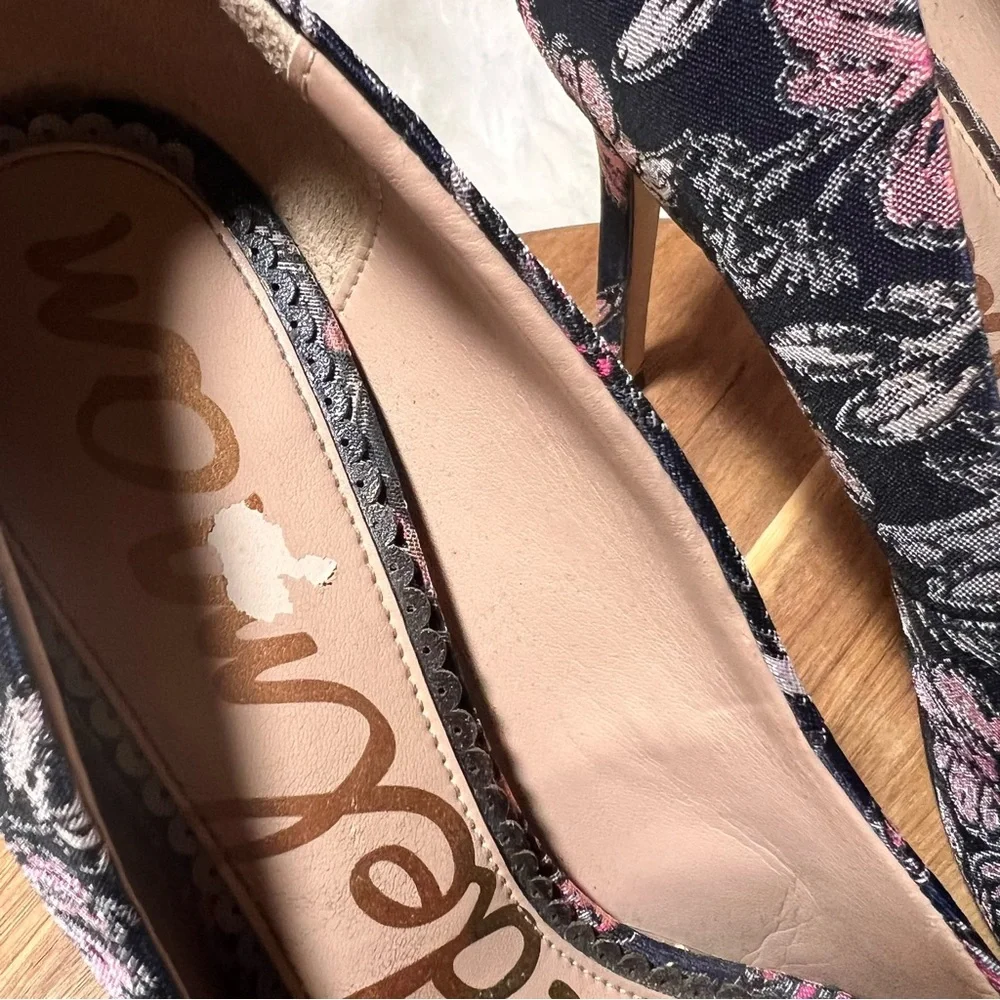 Sam Edelman Navy Blue and Pink Heels with Floral Embroidery Size 8 - Picture 9 of 13